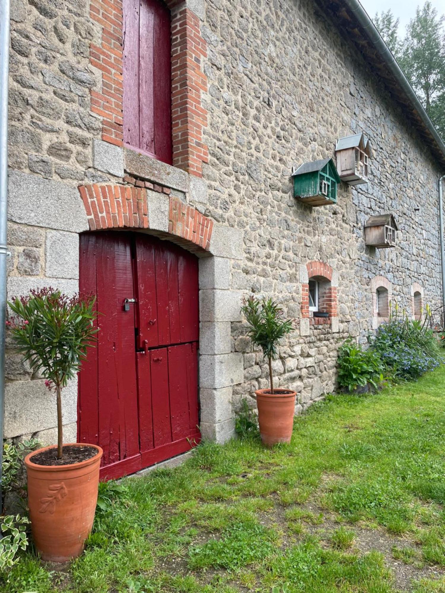 Maison D'Hotes Ourdeaux Et Gite Chez Rouchon Alleyrat  Exterior photo